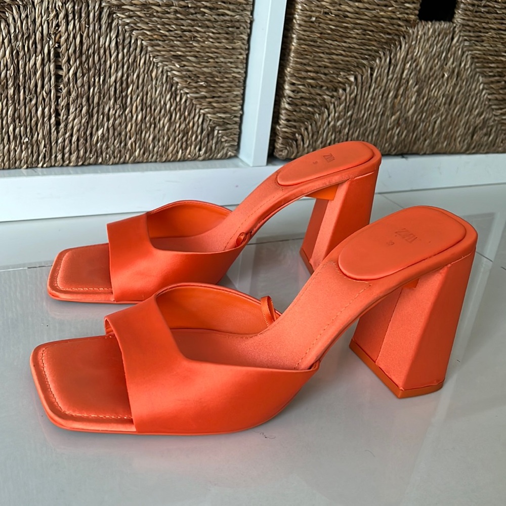 Zara heeled sandals mule satin orange block heels square toe